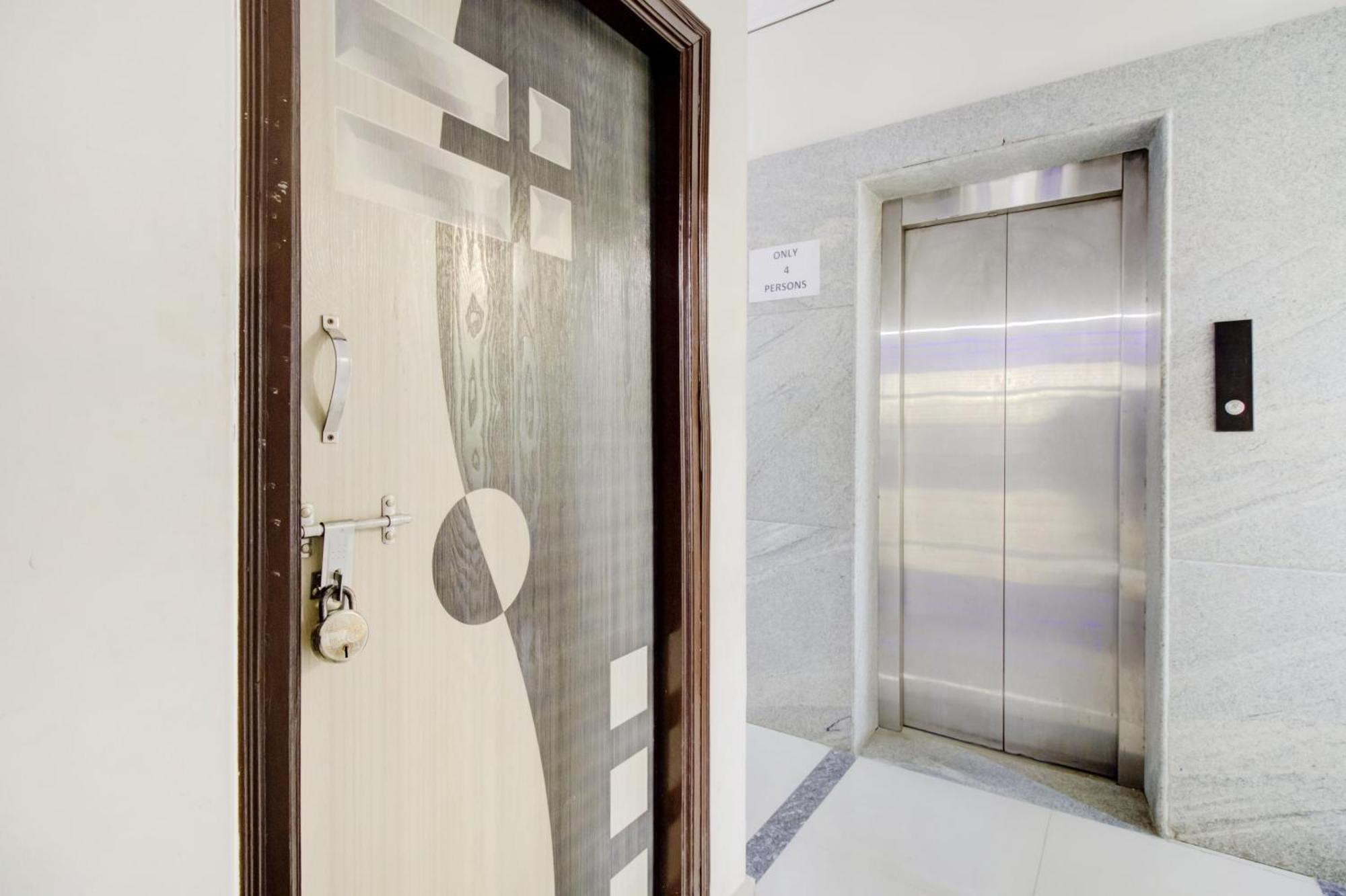 Hotel O Malnad Grand Inn Kumbalgod Exteriér fotografie